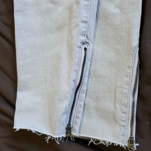 Abercrombie & Fitch Jeans - Picture 3 of 6